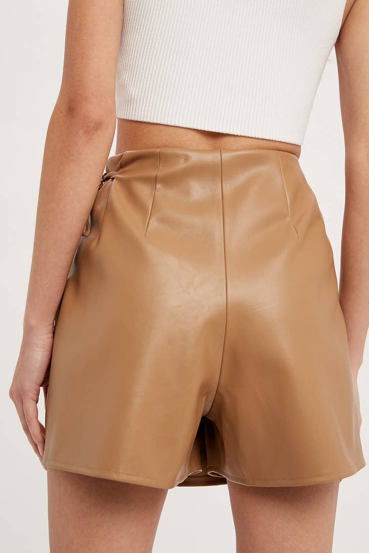 VEGAN LEATHER CROSSOVER SKORT (final Sale)